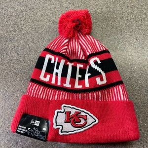🆕KC Kansas City Chiefs Pom Beanie Striped Knitted Cap, OSFM unisex